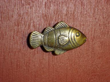 Fish Handle material brass Item Code N.104A L_62mm W_40mm